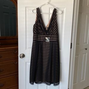 White House Black Market black/nude dress size 14
